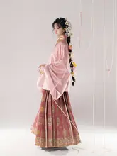 秋の光を感じる交領アウターとマ面スカートの着物スタイル【日常使い・国風・秋冬対応】（セットアップ対応）