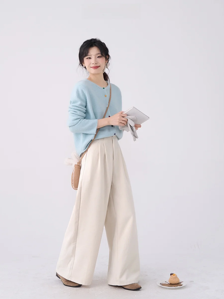 カーゴパンツ コーデ レディース 完全ガイド｜通勤に合うタック入りワイドレッグの選び方