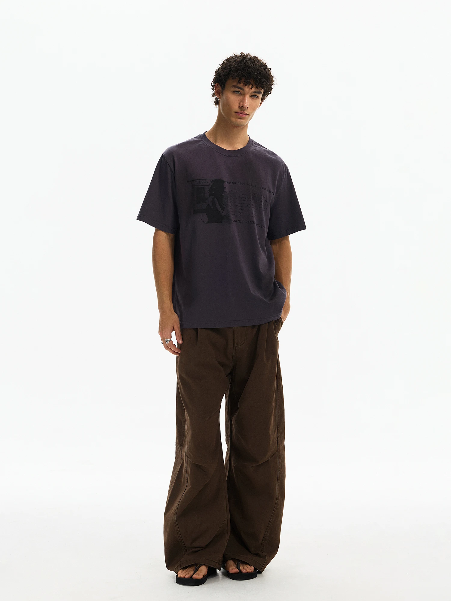 tシャツに油染みや黄ばみが起きるの？ヴィンテージ風のダメージ加工Tシャツでどう対処する？