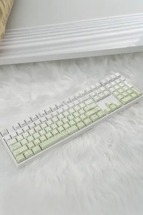 透光加工のPBT素材キーボードカバー【グラデーション・五面熱昇華・サイド刻印・雲中の蝶ランデザイン】