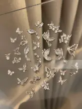 蝶デザインのネイルアート飾り【高保色・本金使用・キラキラストーン】