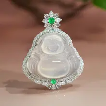 高品質天然白玉髓の大きな弥勒佛ペンダント【国風デザイン・ダイヤモンド装飾・ネックレス】