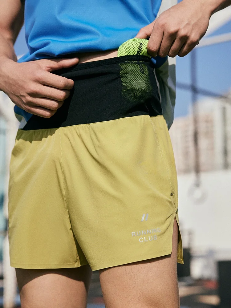ランニングショートパンツをどう選ぶ？通気性と軽さがキモの「omg」のバイカラーショートが話題に