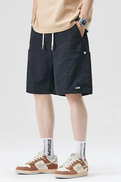 涼感素材の速乾ショートパンツ【夏用・カジュアルスタイル・メンズ】