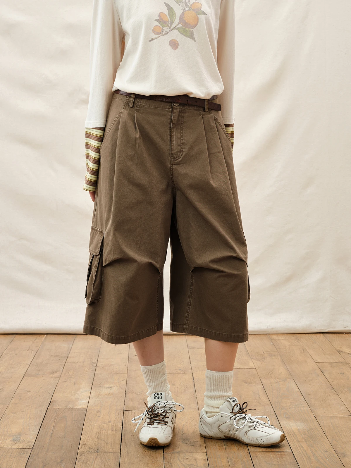 アウトドアデートで自然と過ごすとき、どんな服装がベストなのか？