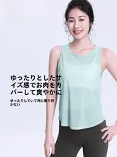 軽やかなメッシュ素材のヨガタンクトップ【透気性・フィットネスウェア】