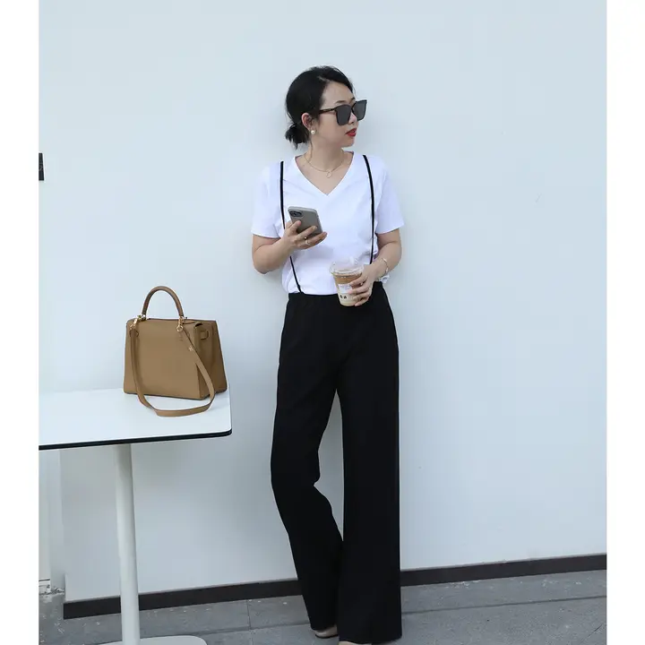 梨型デザインの美脚ワイドパンツ【日本製・三酸酯素材】