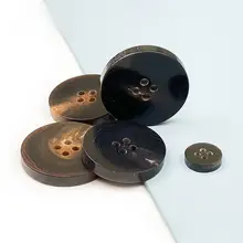 牛角製 ブラックスーツボタン【ダブルフラット・四眼デザイン・高級感】