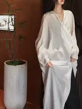 古風な外套の漢服・白色開衿デザイン【新中式・吊り帯スカート・仙女風】【禅意スタイル】（セットアップ対応）