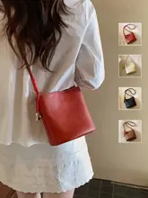 本革製 バケツ型ショルダーバッグ【カジュアル・女性用・斜め掛け対応】