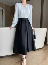 黒の高腰サテン大フレア傘スカート【Aライン・秋冬・通勤向け・中丈】