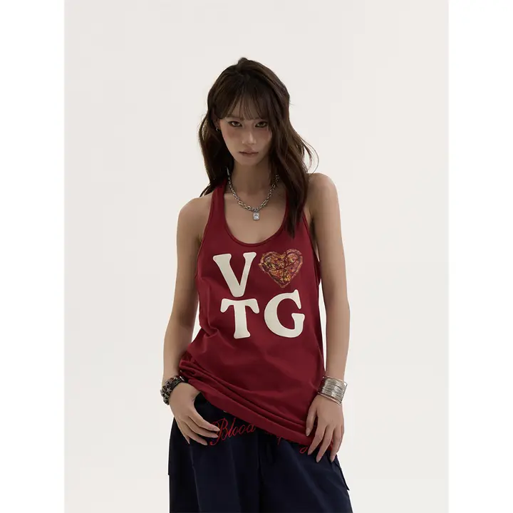 ヴィンテージ風プリントノースリーブTシャツ【フィット・夏用・女性用】（セットアップ対応）