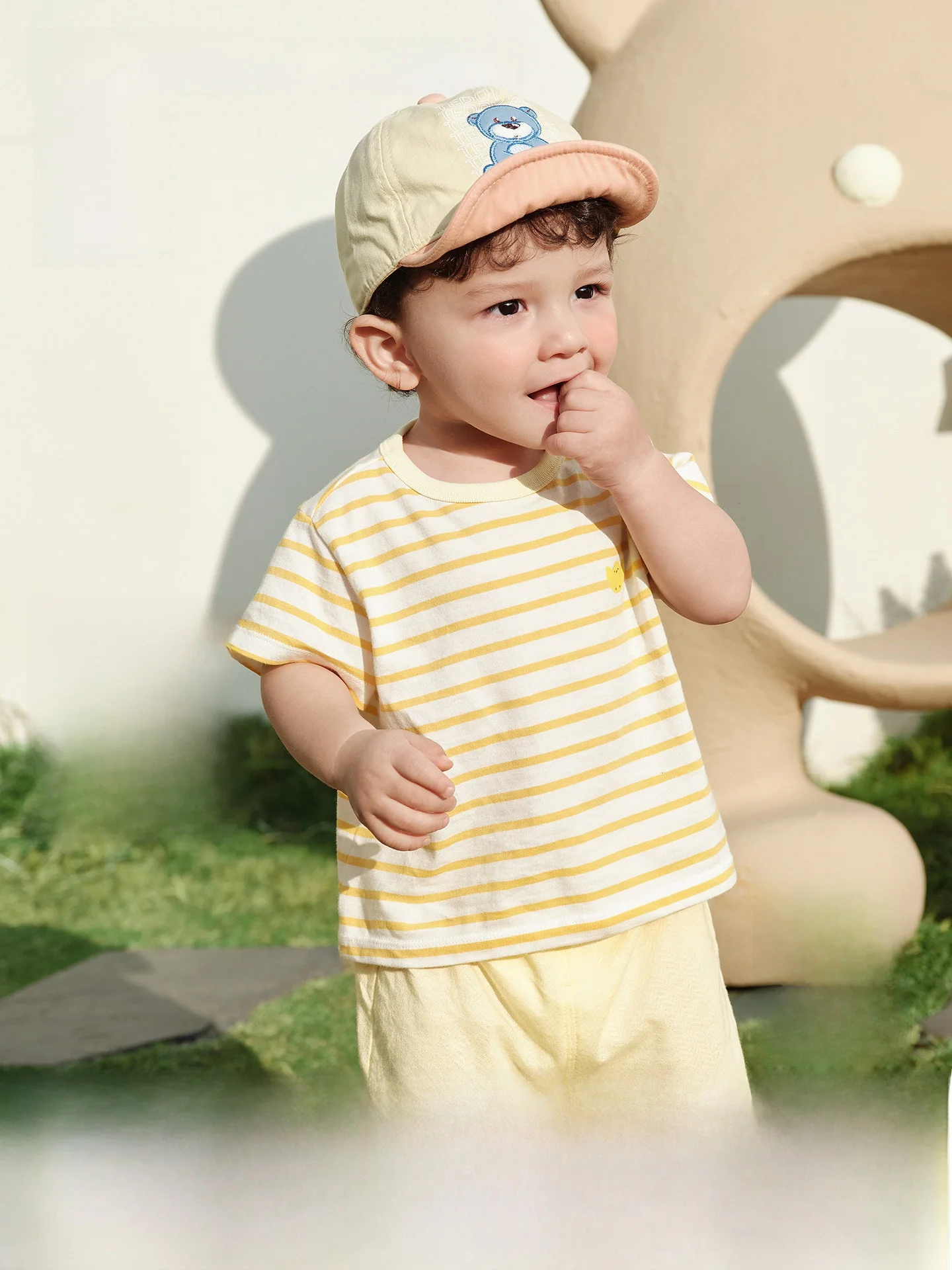 子供用半袖Tシャツ バラ巴拉 レッドとイエロー デザインプリント 夏用 セットアップ対応