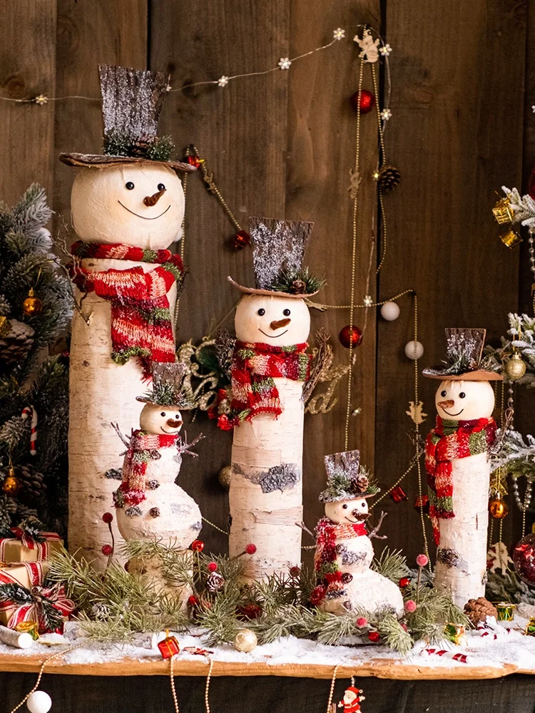 雪だるまとサンタさんをどう選ぶ？北欧風ウッドフィギュアが冬の暮らしを彩る理由