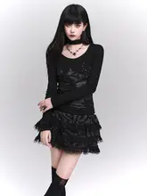 ホワイト長袖Tシャツ【レディース・春秋用・シンプルデザイン】
