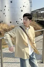 五折デザイン カーキの基礎長袖シャツ【春秋用・カジュアル】