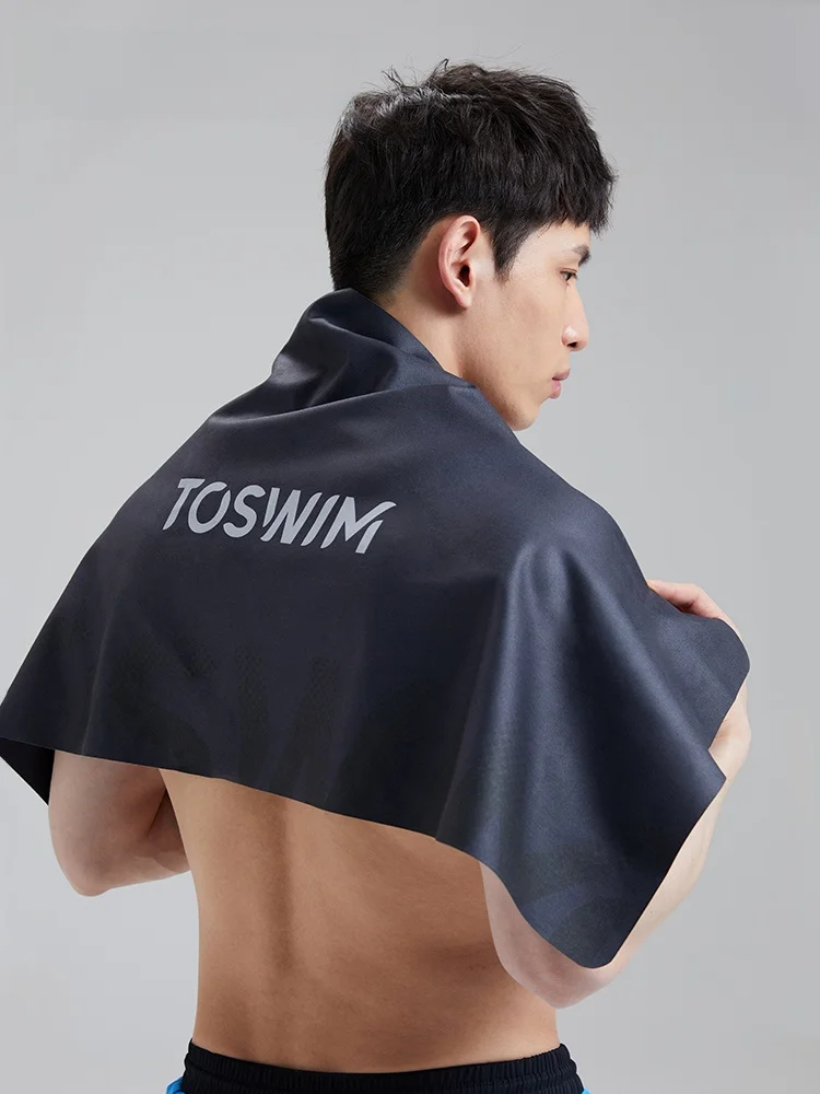 toswim 速乾バスタオル：水泳・フィットネスシーンで実用性を証明
