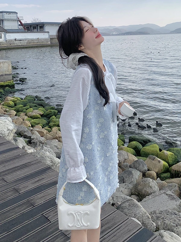 160cmの女の子に合う春の服は、これで決める？リボンと立体花柄が心を癒すキャミソールドレスの選び方