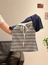 グレーのストライプデザインのリボン付き短袖Tシャツ【フィット感・女性用・夏用】（セットアップ対応）