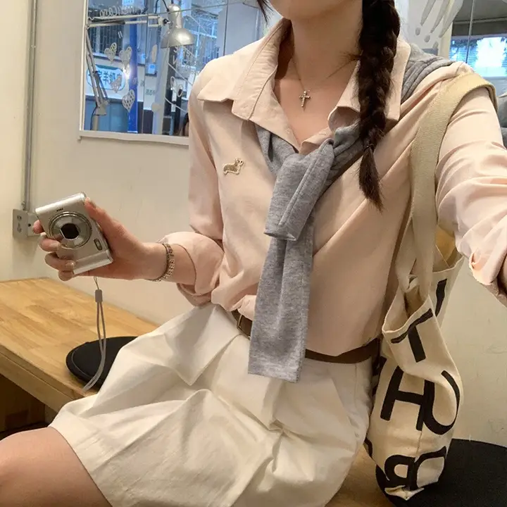 フランス風の魅力的なラグラン長袖シャツ【美しい刺繍】