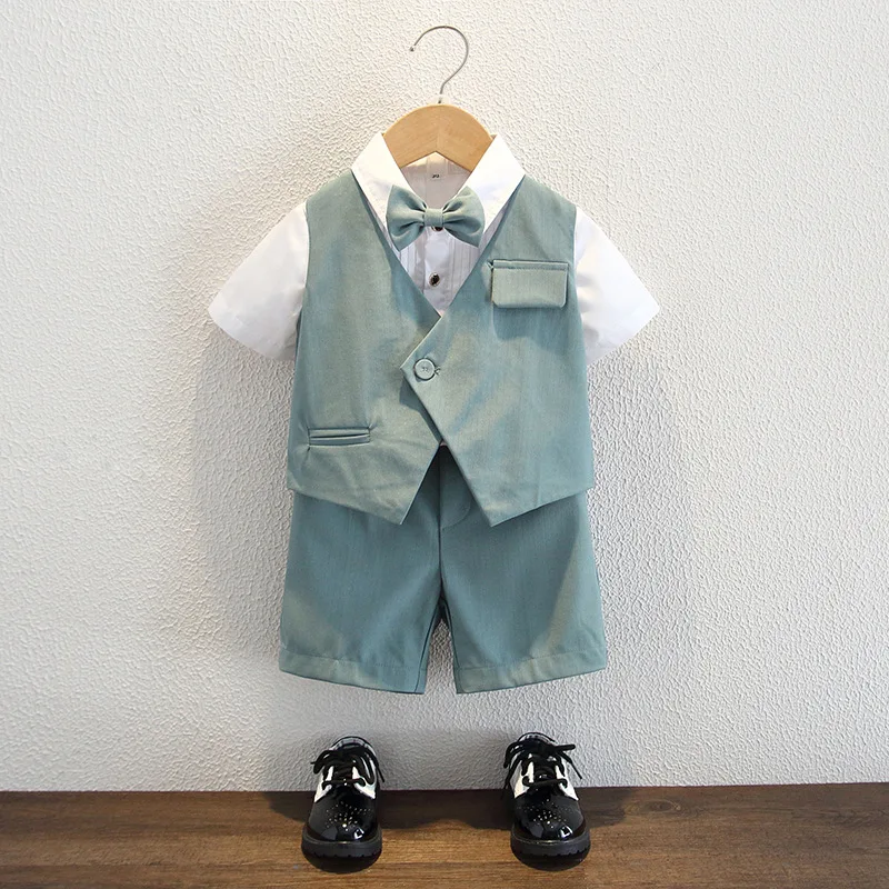 入園式の服装選びで迷うなら、この1着で解決できる？