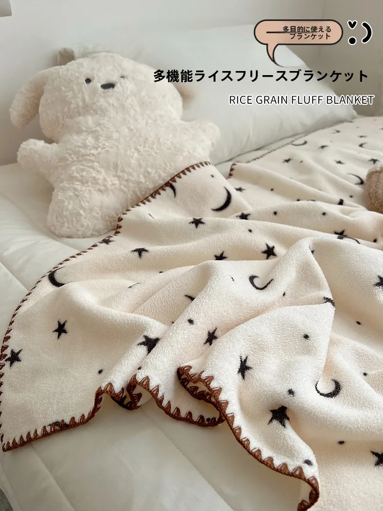 羽毛布団が冬に暖かいのはなぜか：蘇萱の両面ライスベルベットブランケットによる蓄熱性能解析
