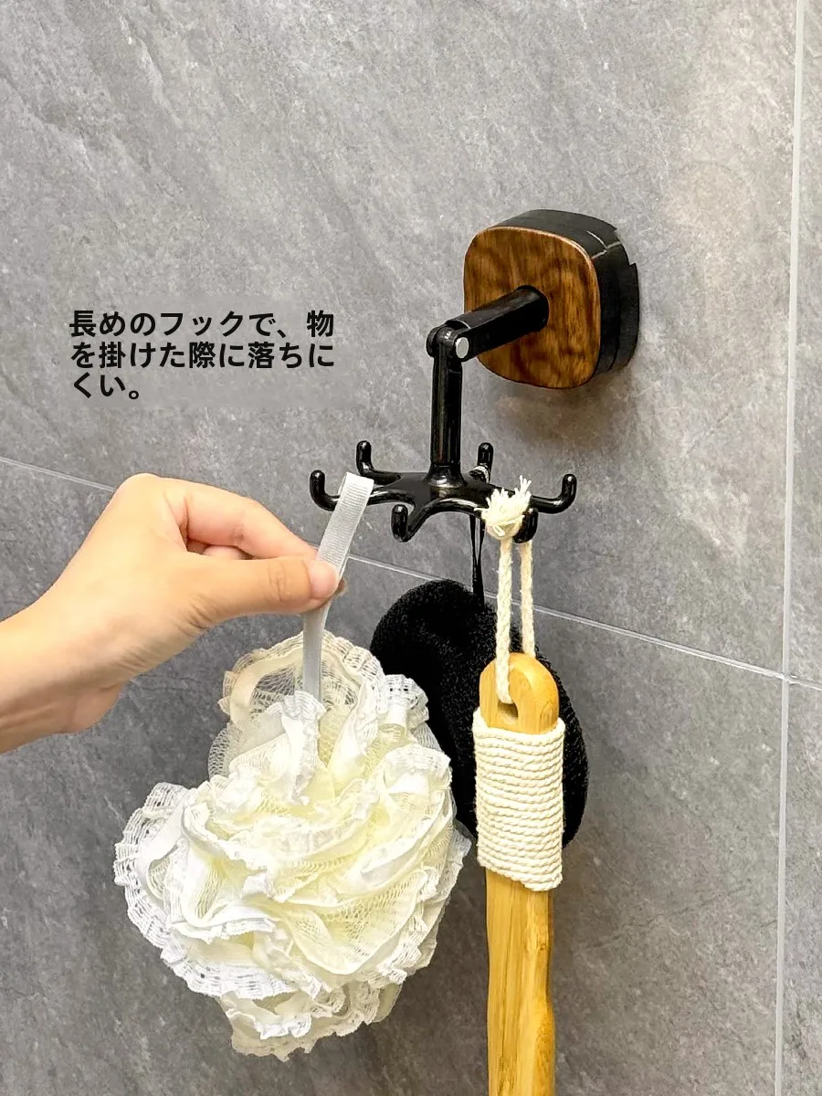 トイレブラシ壁掛け収納ラック：回転フックで隙間掃除も効率的に