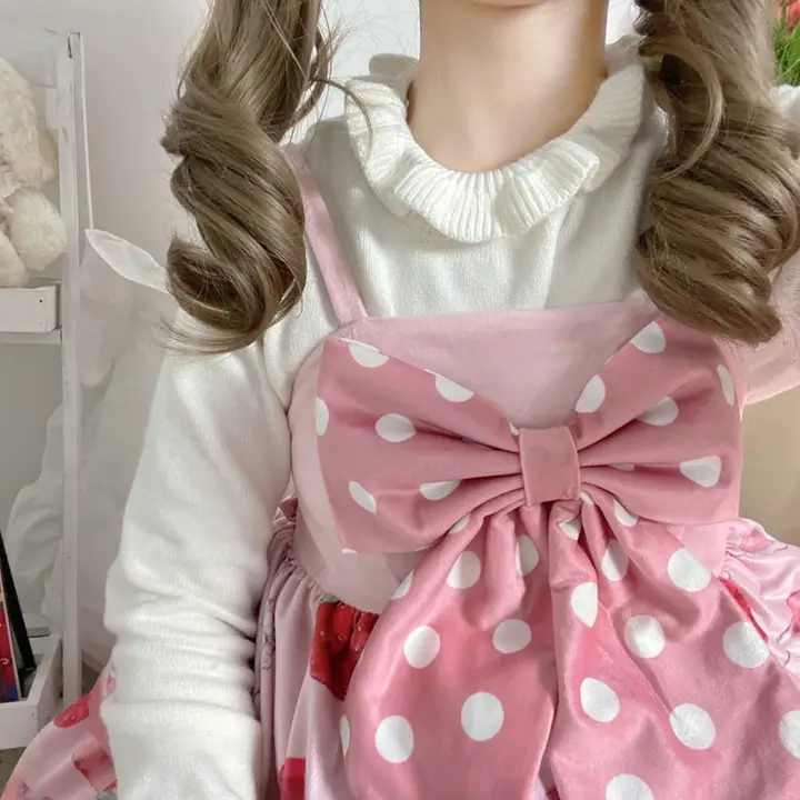 ロリータ風 白色長袖ニットトップス【秋冬用・極上の柔らかさ・ショートデザイン】