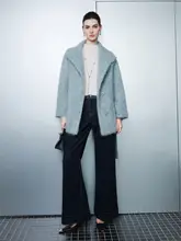 極上の柔らかさの白鹅绒＆桑蚕丝無縫一体軽量暖か中高ネックニット