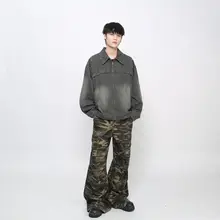 デザイン性のあるヴィンテージ風水洗いデニムジャケット【男女兼用・秋用・リベット装飾】