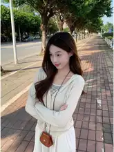 カラー切替ストライプフード付きニットカーディガン【春秋用・フィット・女性用】（セットアップ対応）