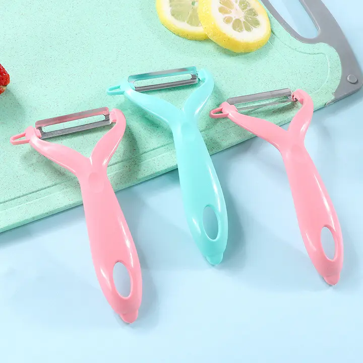 多機能プラスチック果物皮むき器【創造的デザイン・スライサー・刻み器】