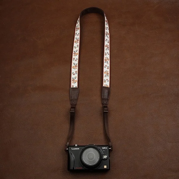 e-m10 Mark II と extended strap 2 をどう組み合わせる？リアルな使い勝手と価格のバランスを解説
