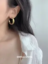 デザイン性の高い多面フェイスイヤリング【通勤用・S925シルバー製・スタイリッシュ】