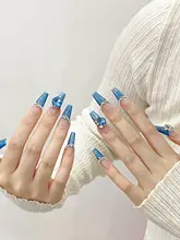 青の恋｜手作りのフレンチスタイルネイルチップ【ブルー・ビジュー付き・華やかなデザイン】