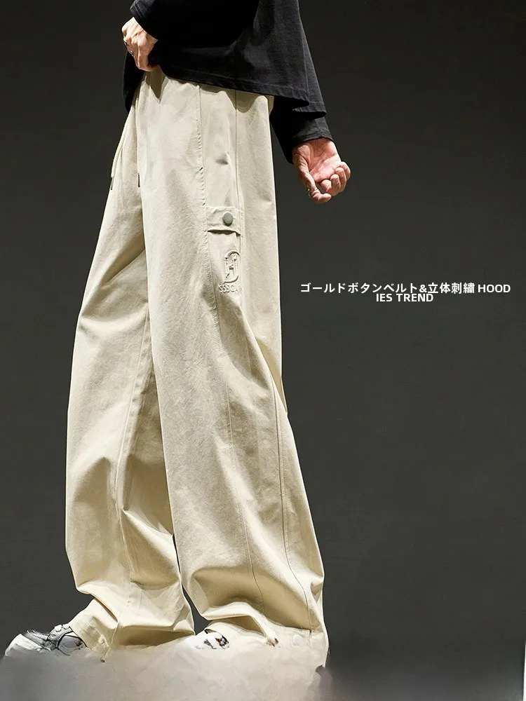 白パンツコーデ メンズ 大学生 どう着るの？