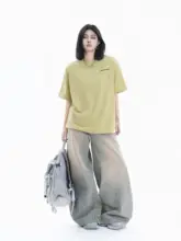 球球デザインのヴィンテージ風プリントTシャツ【短袖・ルーズフィット・ストリートスタイル・カップル向け】