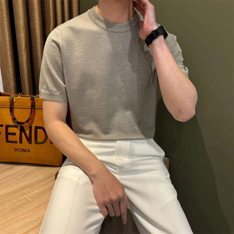 夏用クルーネック通気性の良いメンズニットTシャツ【シンプル・軽やかなデザイン・通勤向け】
