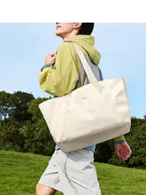 軽量大容量トートバッグ【男女兼用・防水仕様・旅行用】