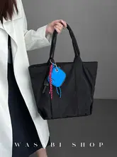 軽量トートバッグ【ナイロン製・大容量・通勤用・ショルダーバッグ】