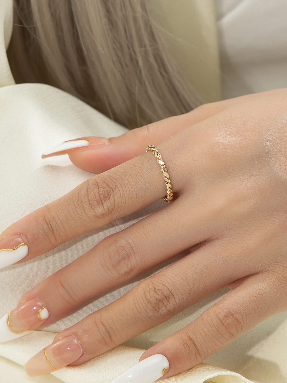 14k リングを選ぶべきタイミングは？価格・デザイン・保存法まで徹底解説