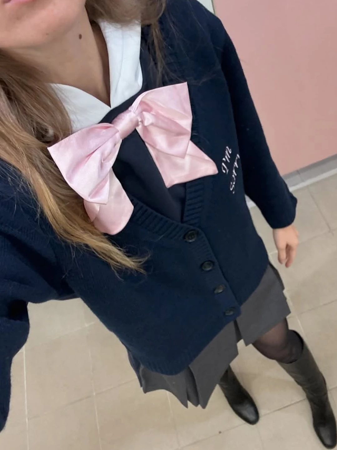 40代の入学式にぴったりな1着は？学院風のニットスカートが解決するリアルな悩み