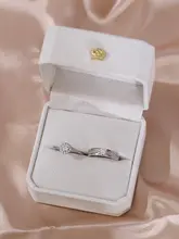 雪花デザインのツイストリング【調整可能・カップル用・結婚式演出用】（セットアップ対応）