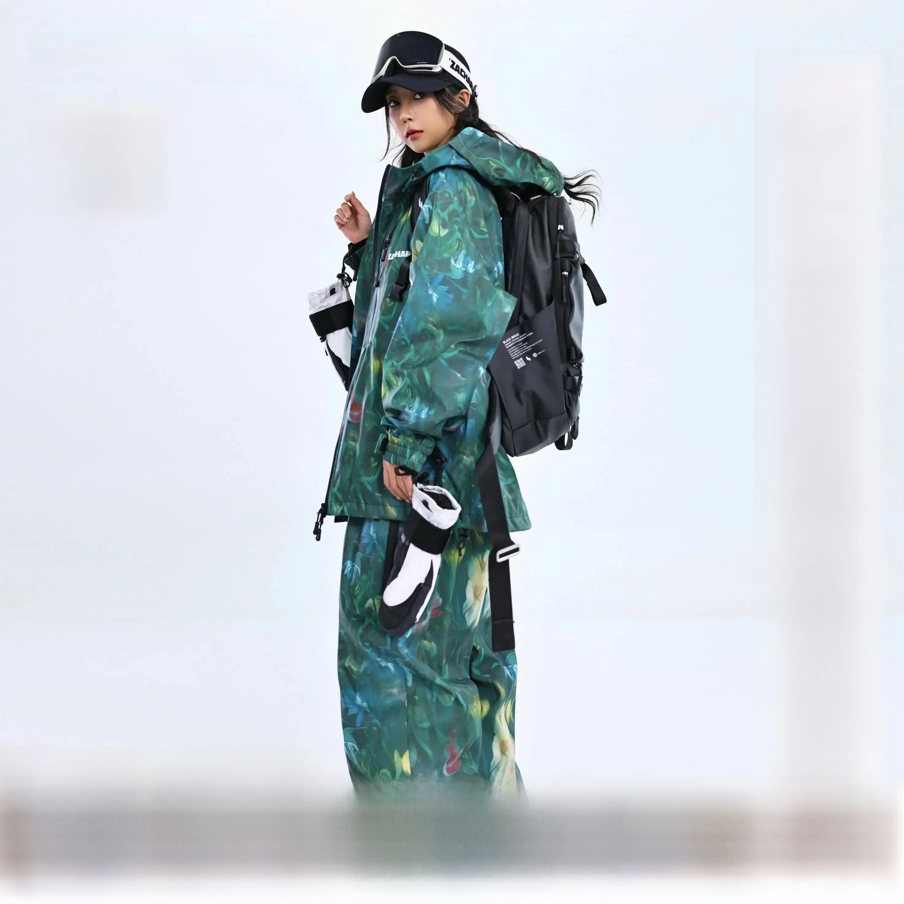 スノボウエアをどう選ぶ？通気性・保温性・デザインがバランスの取れたベストなアイテムとは？