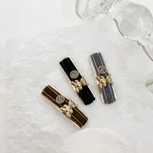 小熊デザインのヘアクリップ【サイドバング用・韓国風・おしゃれアクセサリー】