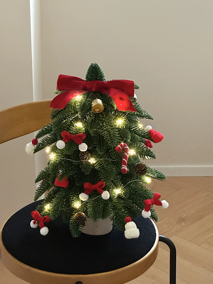 ミニリボン付きクリスマスツリー：DIYデスクトップ装飾の実用性とシーン別適用