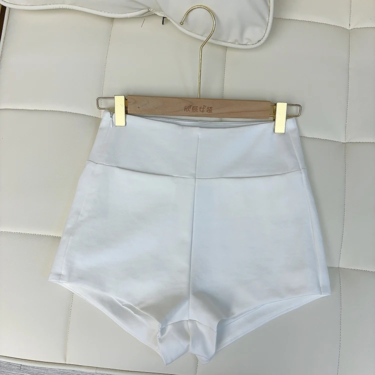 女性用ハイウエストタイトショートパンツ：通勤風の自然腰デザインが体にフィットする理由