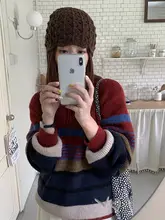 100%羊毛 リリーフラワー付きニット帽【春秋用・女性向け・甘美なデザイン】