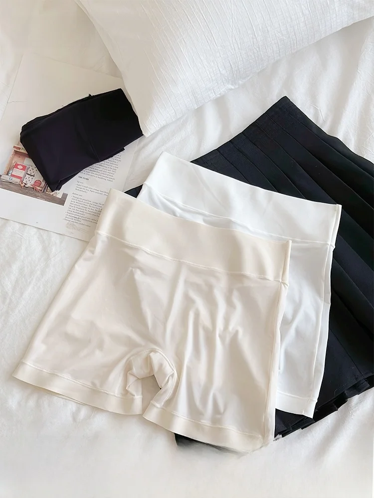 スライディングパンツやヒップハングショーツに悩むなら、今こそ「冷感パンツレディース」で解決できる？