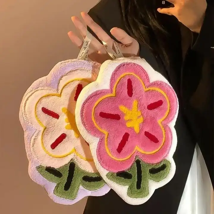 可愛いキッチン＆バスルーム用ハンドタオル【超吸水・コーラルフリース・掛けるタイプ・家庭用】